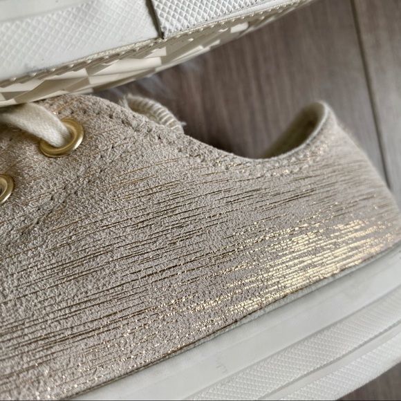 NWT Converse Ctas Presious Metal Suede Lo - Picture 8 of 8